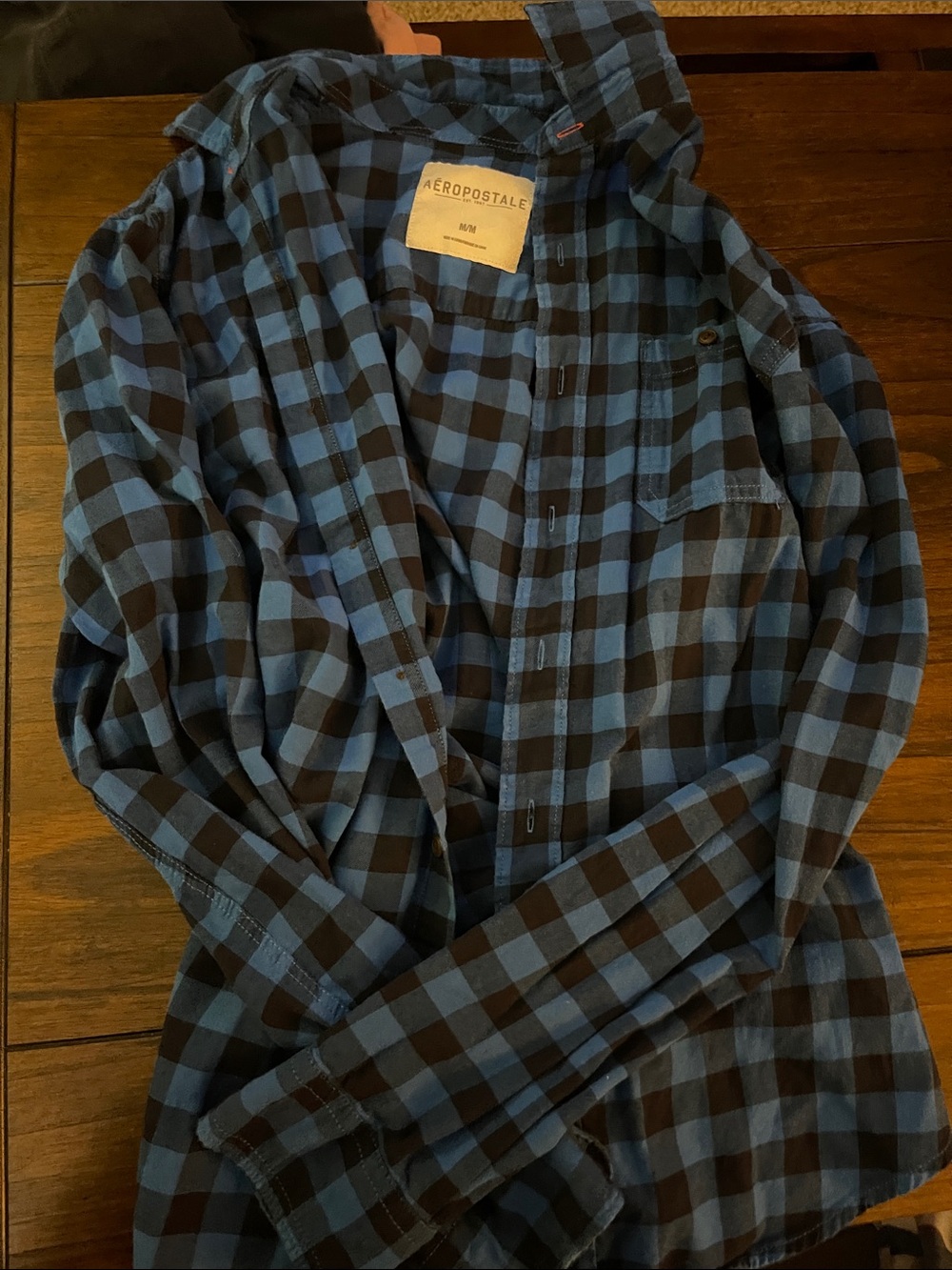 Aeropostale Men's Blue and Black Plaid Button-Down Shirt